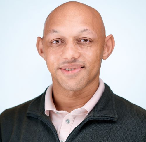 Jerome Dees headshot
