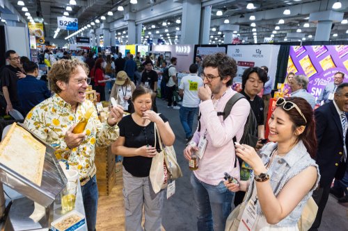 Gen Z Trendspotter Report – Winter FancyFaire* Food Trends 2025 ...